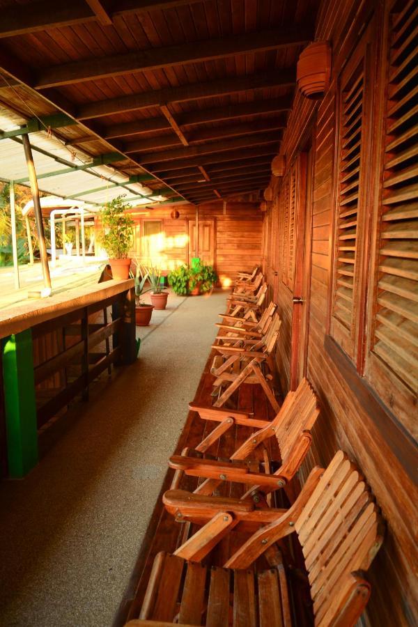 Hotel La Cascada Puntarenas Exterior foto
