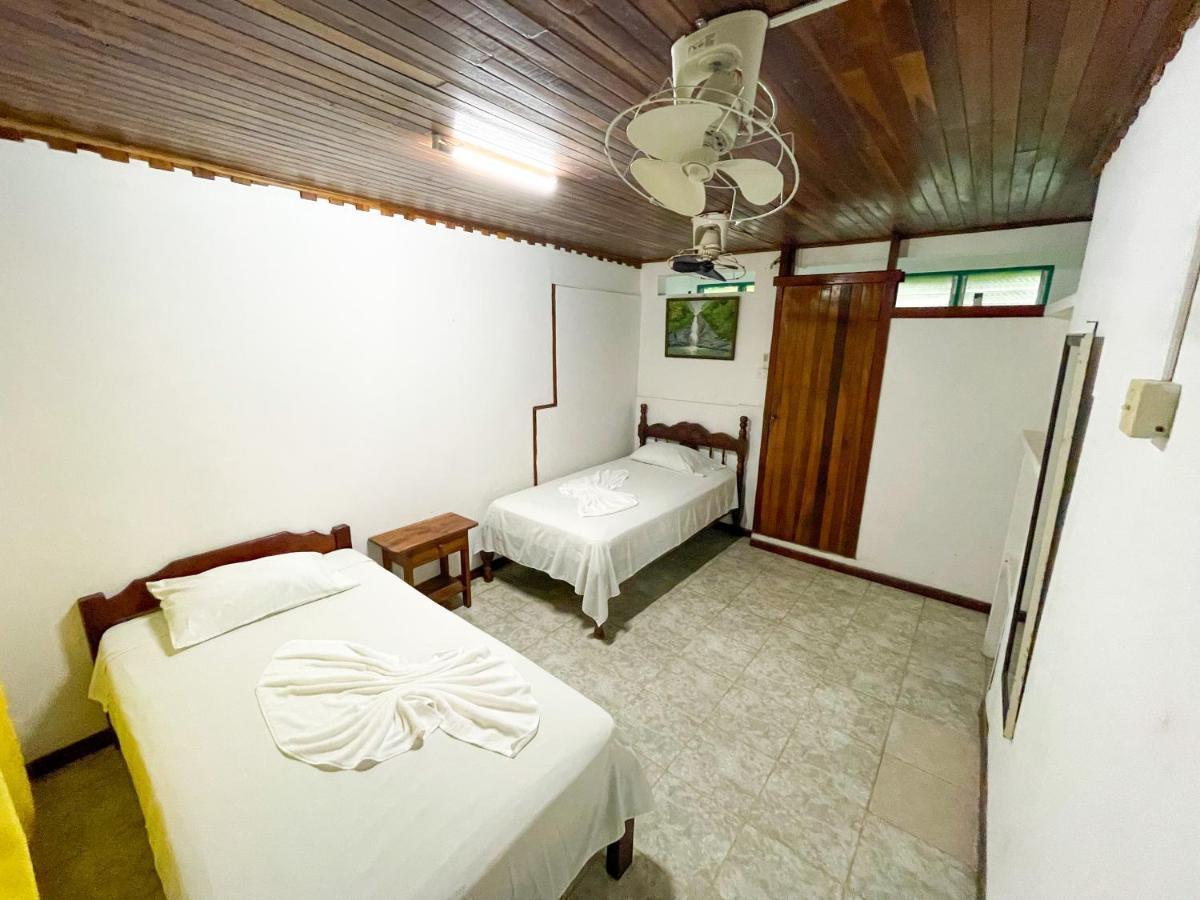 Hotel La Cascada Puntarenas Exterior foto