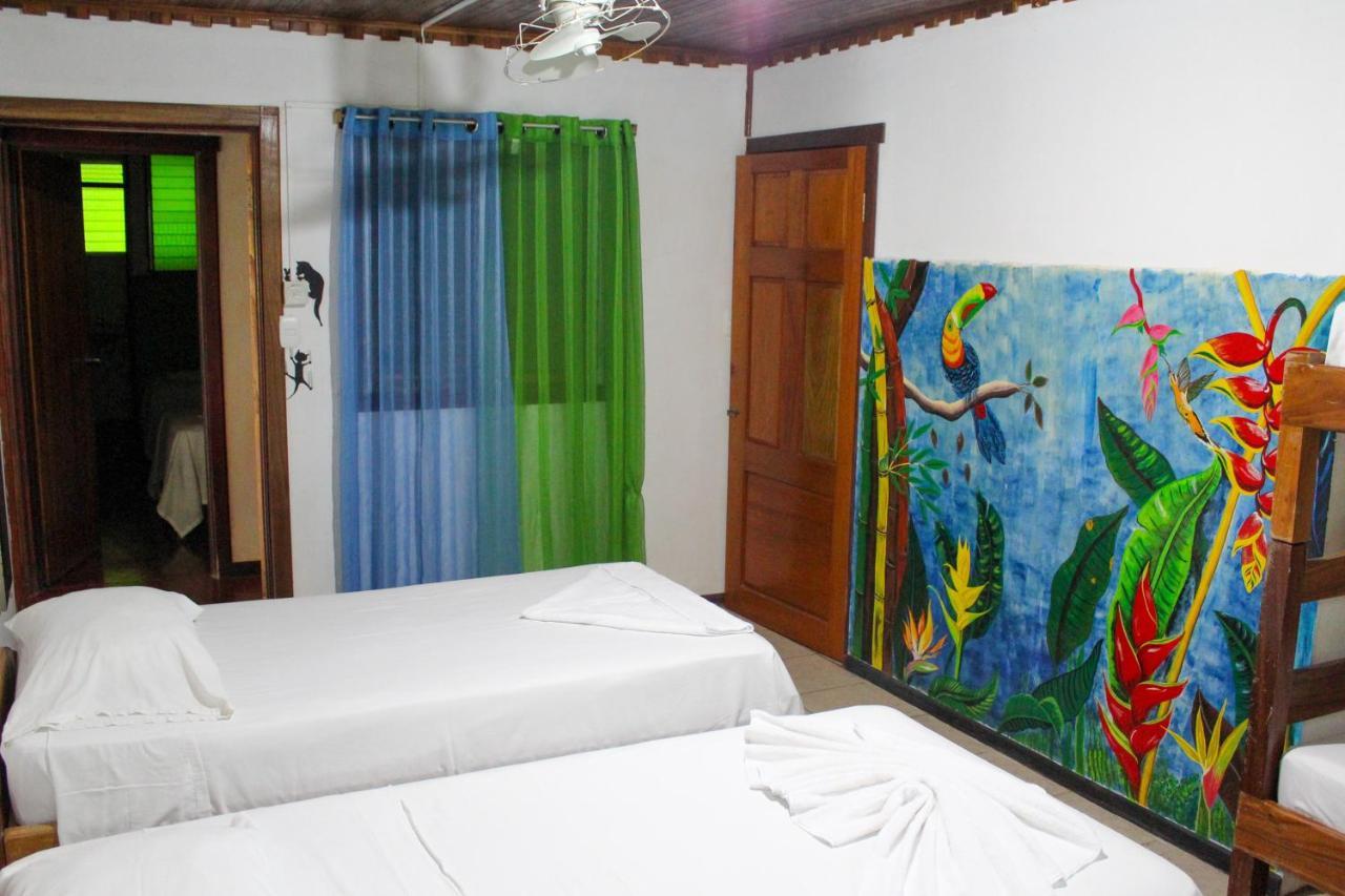 Hotel La Cascada Puntarenas Exterior foto